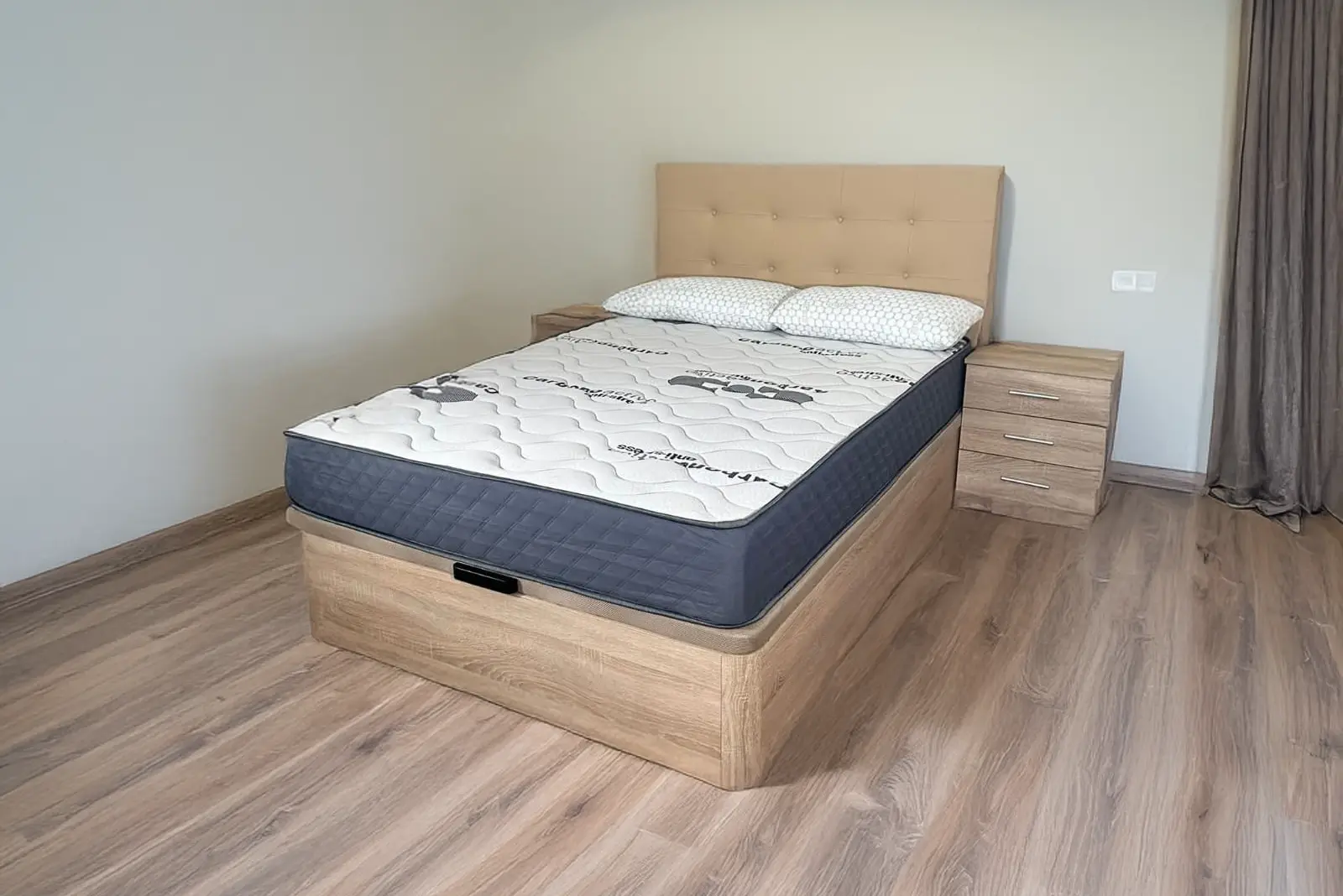 Pack cama y colchón con cabecero y almohadas - Durmia